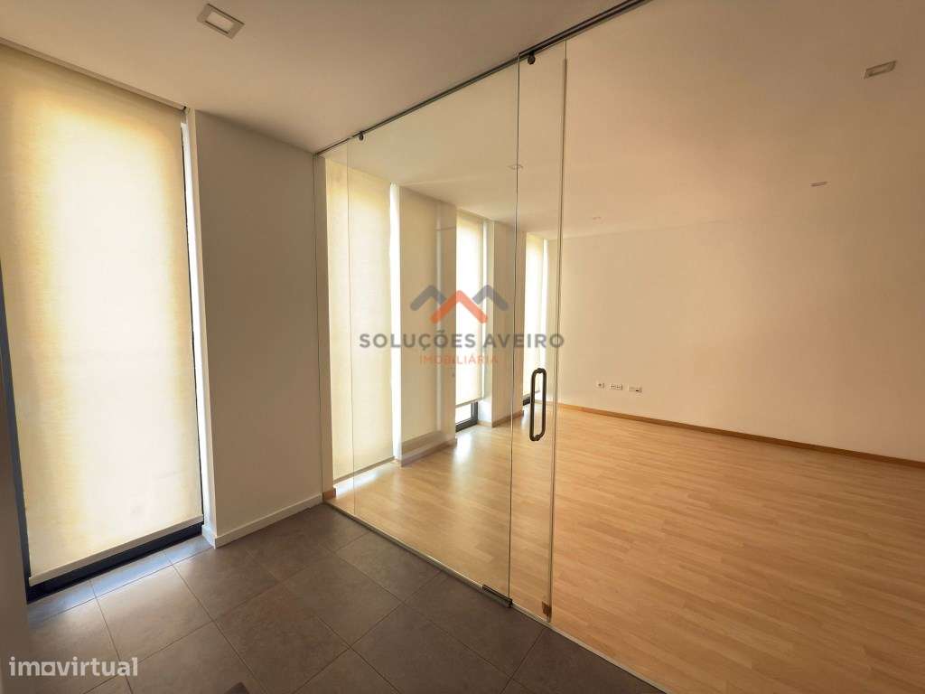 Apartamento T1 Centro de Aveiro! - Grande imagem: 5/17