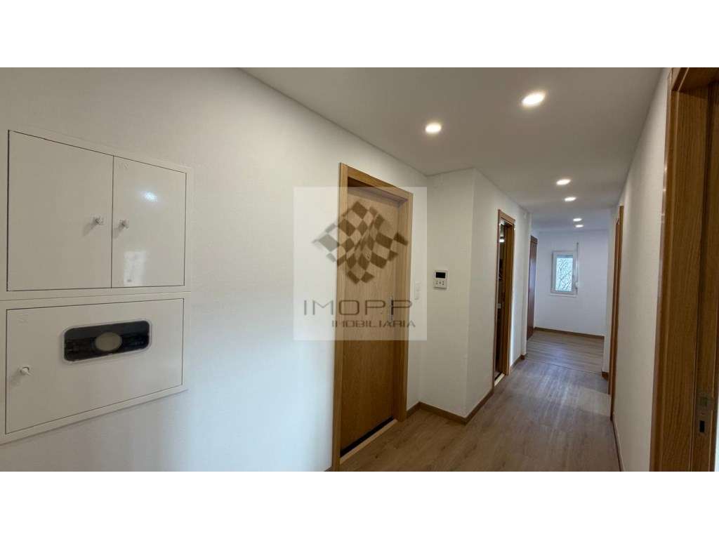 Excelente T3 renovado nos Olivais - Grande imagem: 4/38