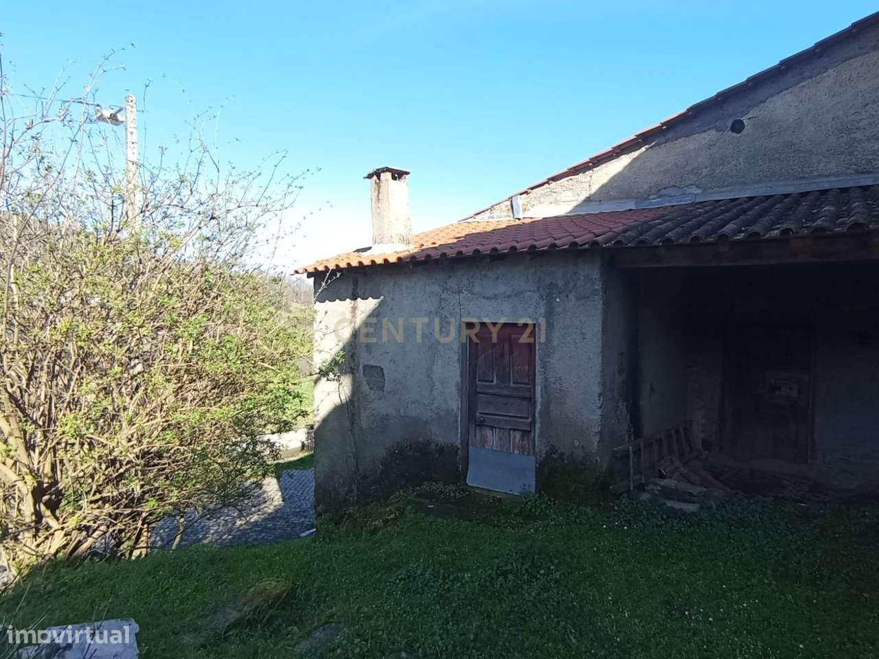 Moradia para reconstruir em Oleirinhos, Bragança - Grande imagem: 4/5