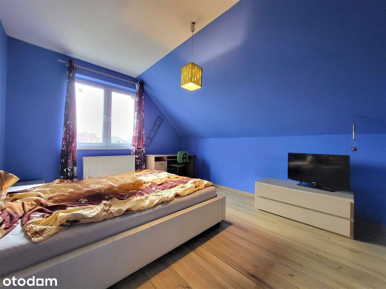 Dom  w doskonałej lokalizacji .-7