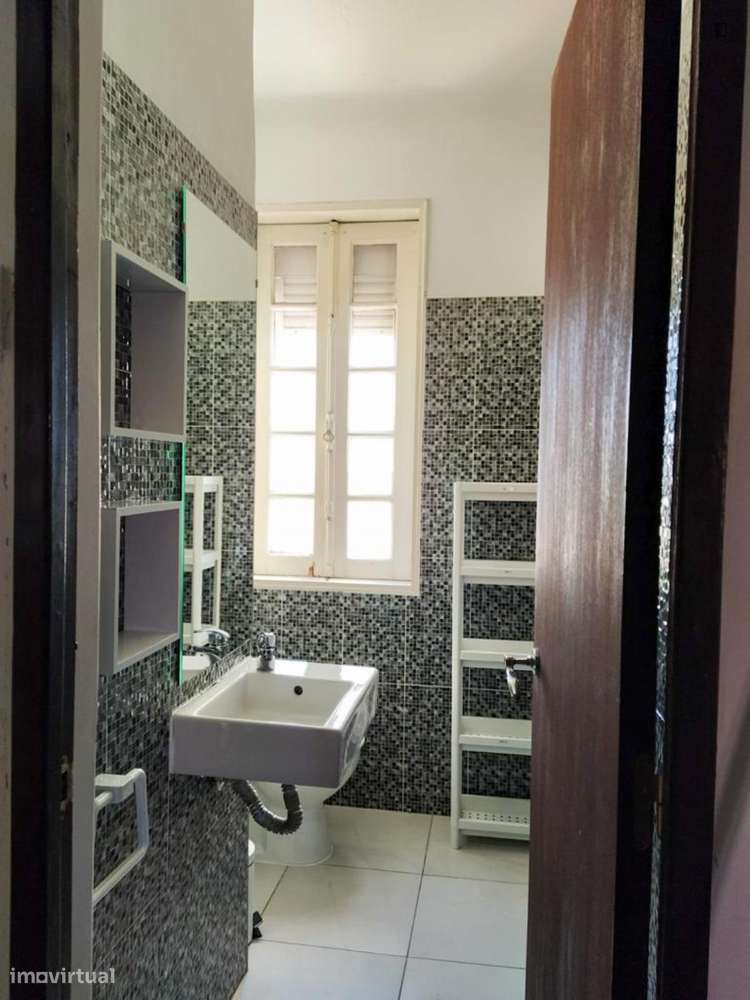 Cama - localizado em Paranhos Porto - Grande imagem: 4/29