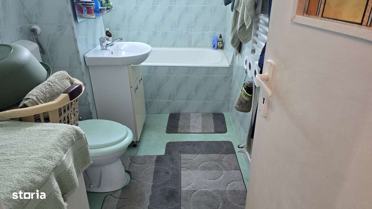 Vand apartament 4 camere decomandat in Deva, zona Progresul,  etaj 3, - Imagine principală: 5/18