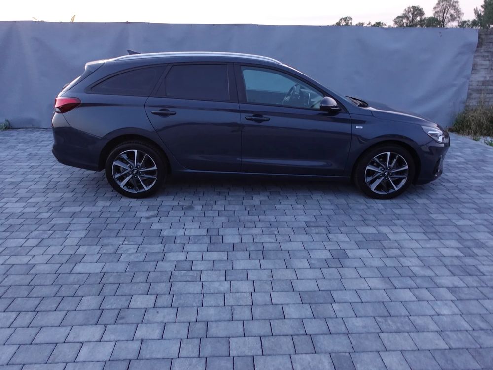Hyundai i30 III (2017-) 1.5 T-GDI 48V-Hybrid DCT Trend 2023