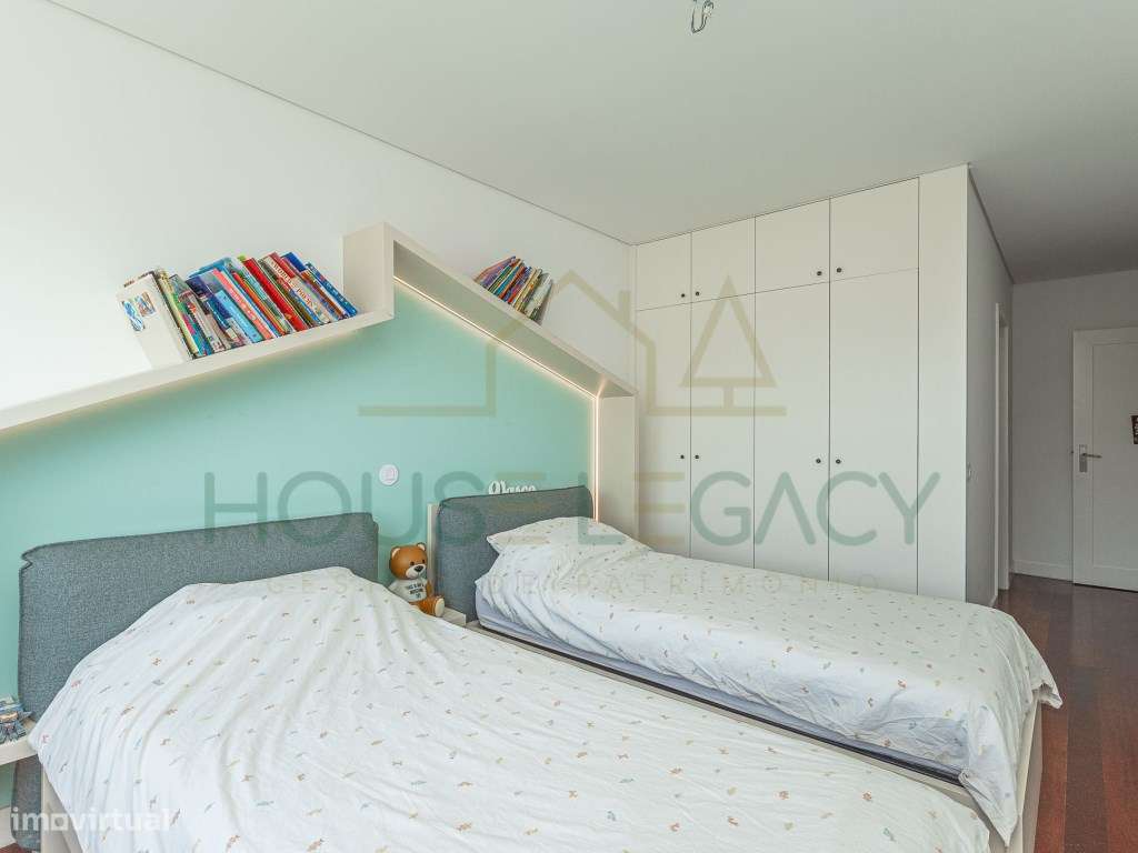 Apartamento T4 Luxuoso em Matosinhos-39