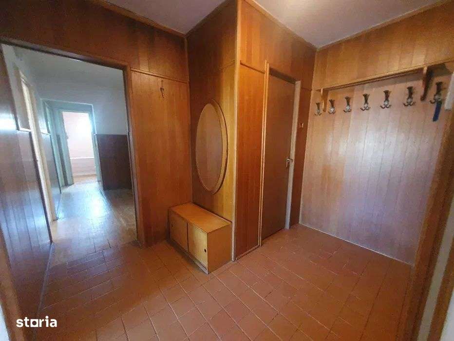 Apartament 4 camere, spre vanzare, in Dambu - Imagine principală: 2/8