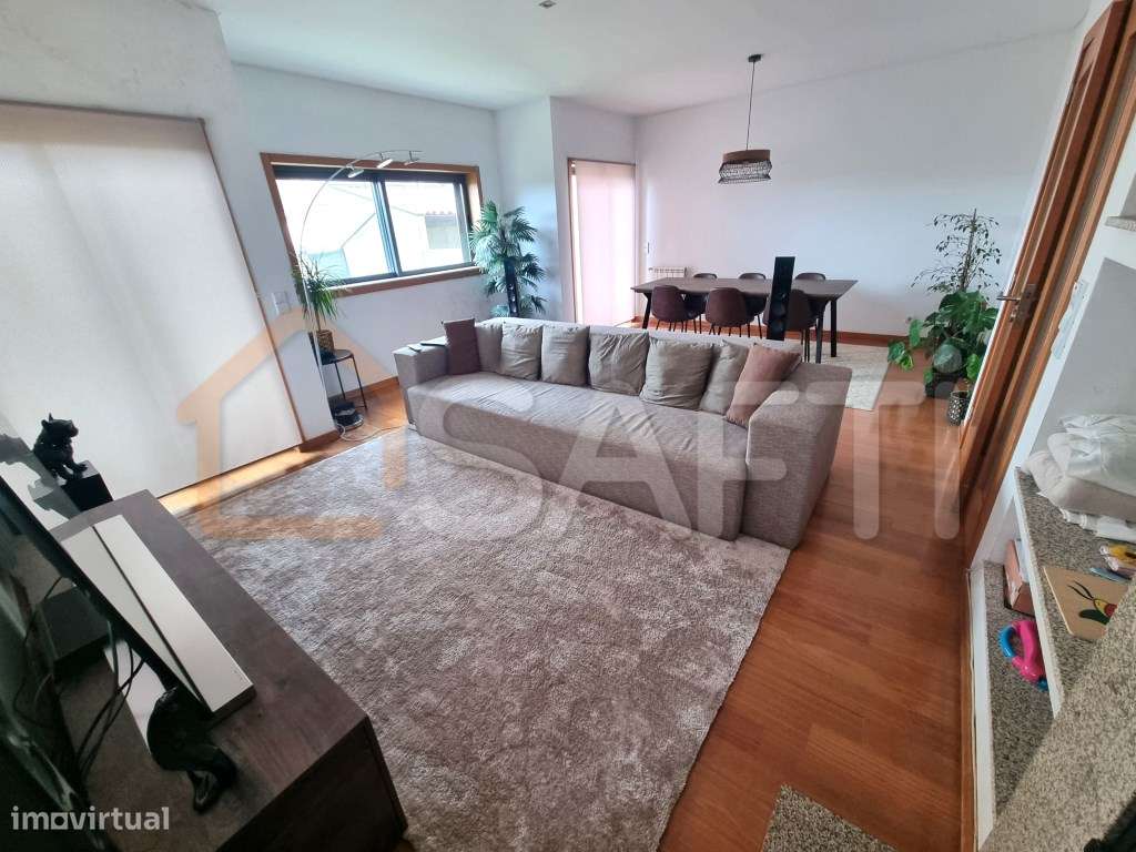 Moradia T3 Gaveto em Loureira a 2kms do centro de Vila Verde - Grande imagem: 4/22