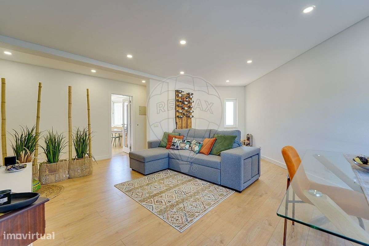 Apartamento T4 para venda-0