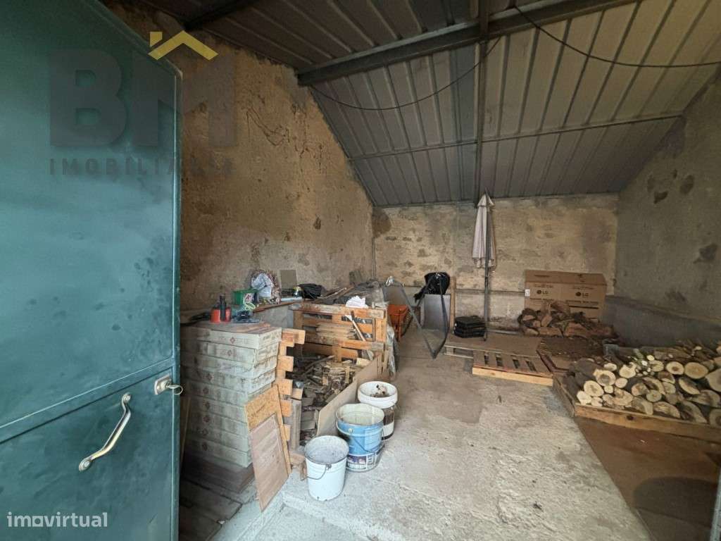 Moradia T4 com 5000m2 de terreno - Escalos de Baixo (Castelo Branco)-28