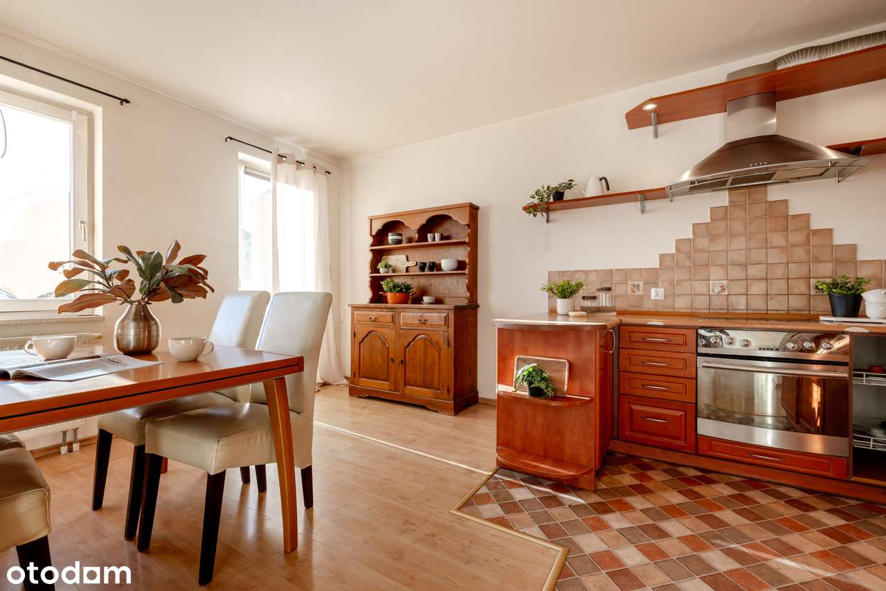 Poniżej 8tyś za m2!!! | 2 poziomy | 3 sypialnie | Balkon | Hłaski-10