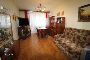 Vând apartament 2 camere Hunedoara, Micro1/str. Oțelarilor-Parc, et. 2