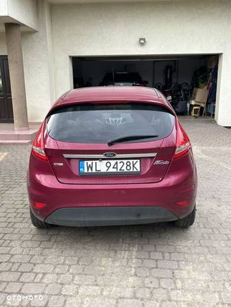 Ford Fiesta 1.6 TDCi Ghia - 4