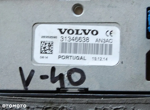 VOLVO XC60 V60 V40 II ANTENA DACHOWA WZMACNIACZ 31346638 - 2