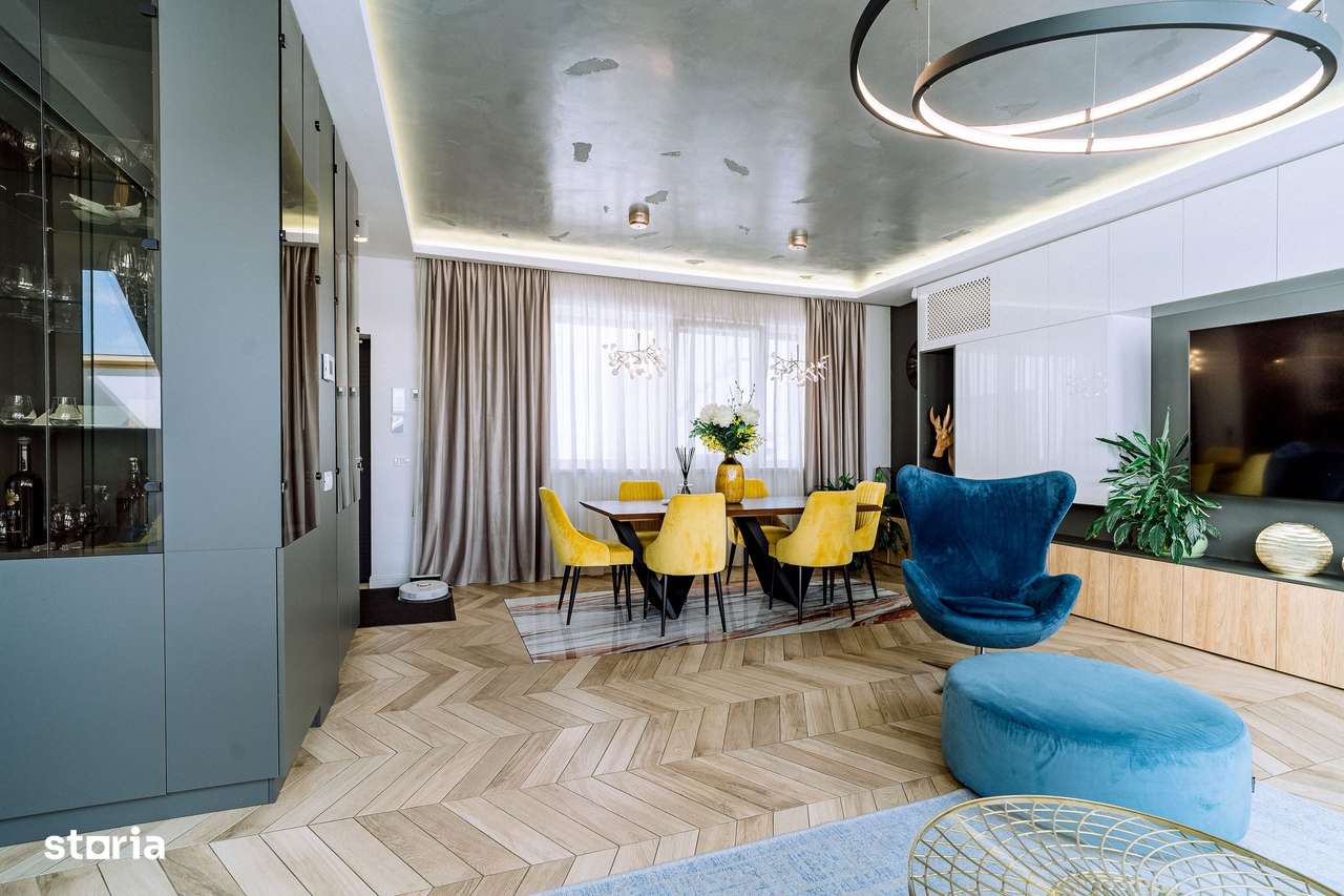 Penthouse 4 camere, ultracentral, Oradea. 800 000 E + TVA. Comision 0-8