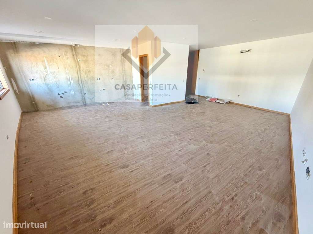 Apartamento T3 NOVO com 156m2, Terraço e Lugar de Garagem - Nogueir...-11