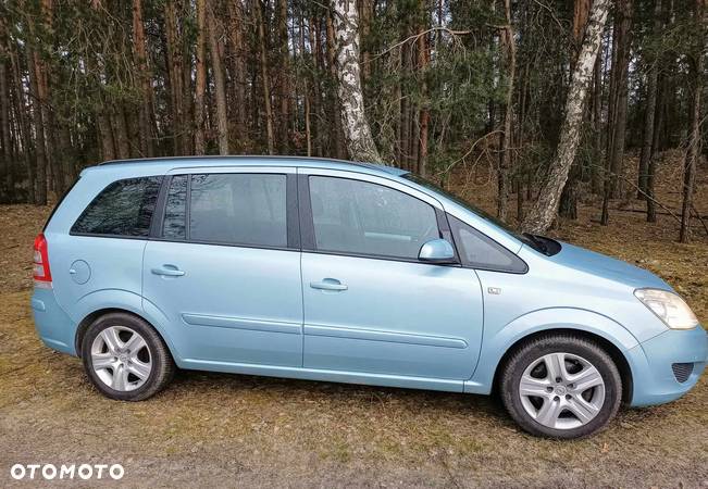 Opel Zafira 1.7 CDTI Cosmo - 2