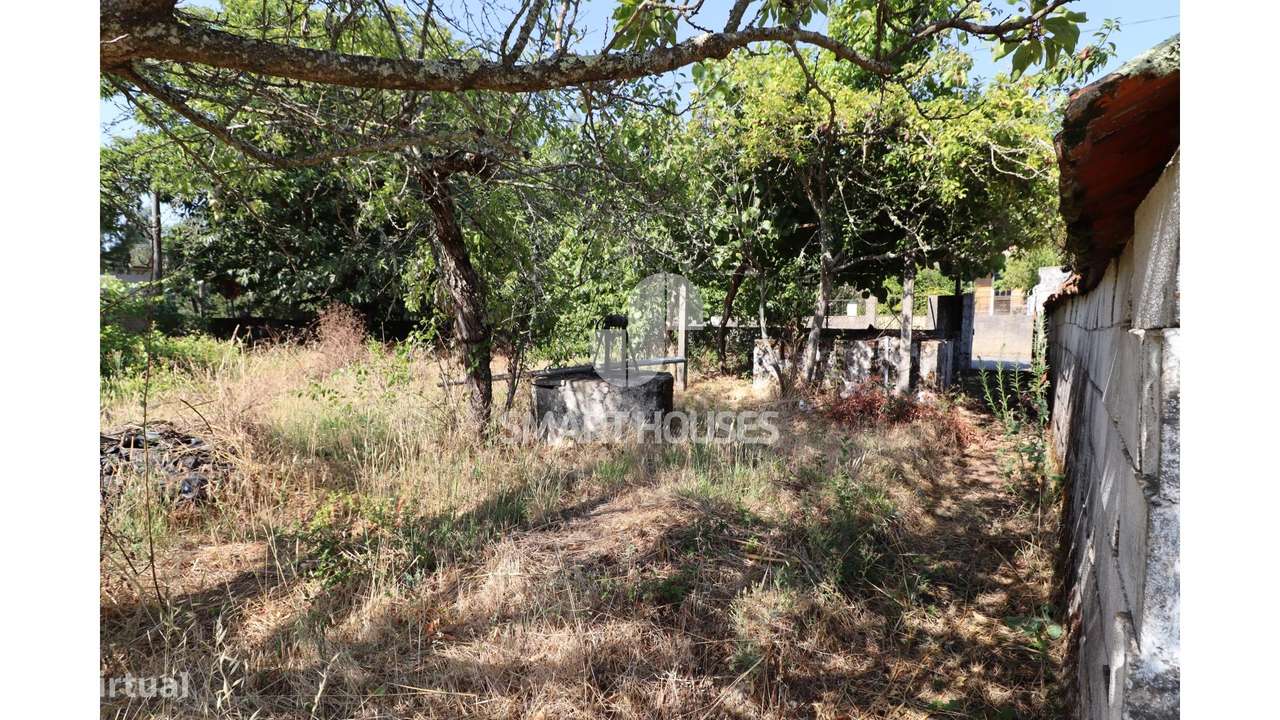 Moradia T2 Couto do Mosteiro c/ terreno-27