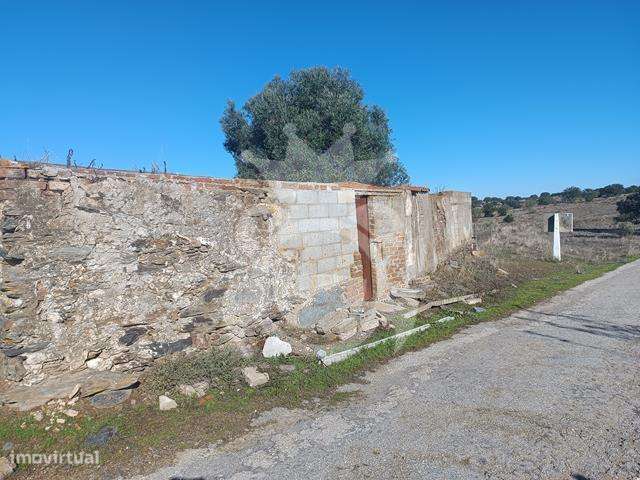 RUÍNA PARA RECUPERAR - CERROS REGUENGOS DE MONSARAZ-7