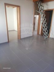 Moradia T1 para venda - Grande imagem: 2/8