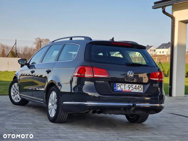 Volkswagen Passat 2.0 TDI Comfortline DSG - 18