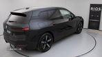 BMW iX xDrive 40 Pack Desportivo - 11