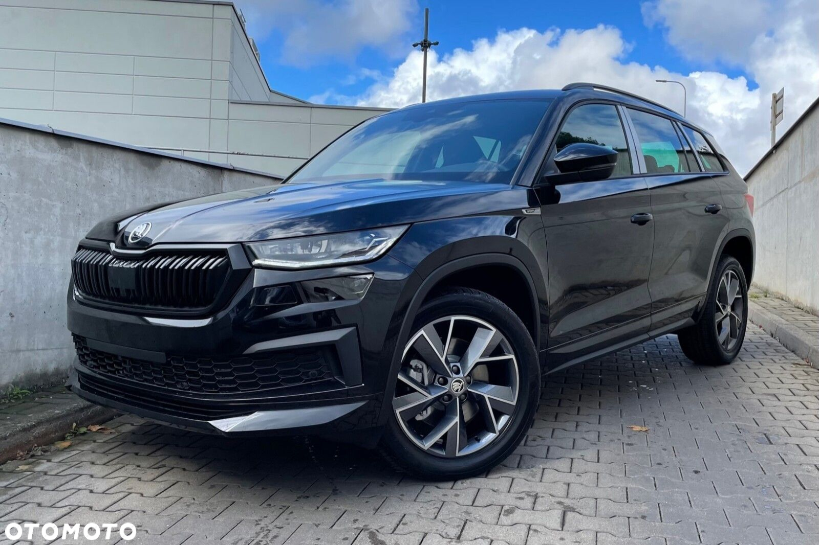 Skoda Kodiaq 2.0 TDI 4x4 Sportline DSG 7os - 4