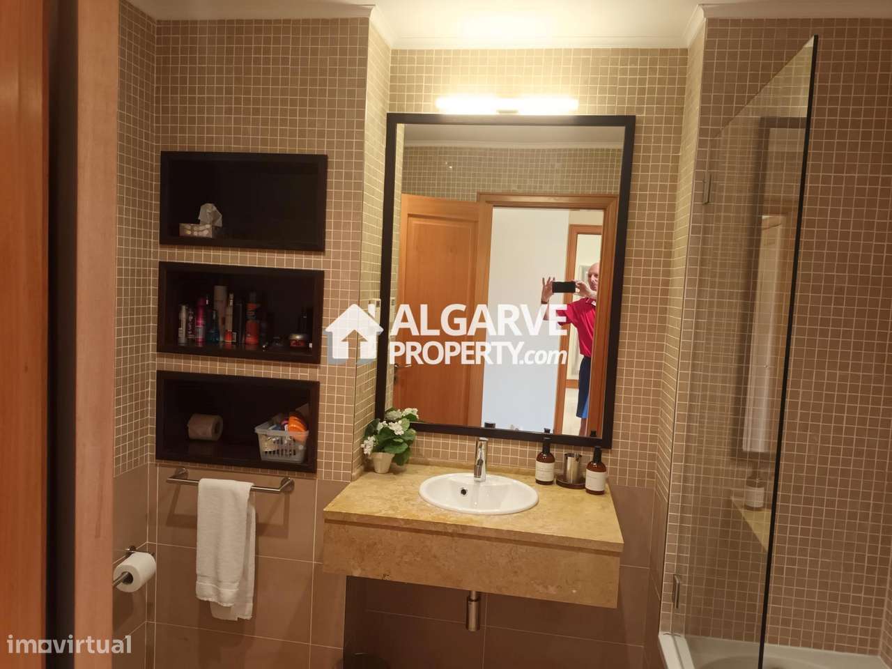 Apartamento de Luxo T2 junto ao Campo de Golfe Victoria em Vilamoura,-15