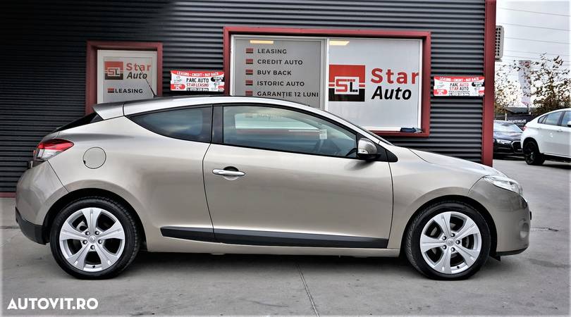 Renault Megane III Coupe 1.9 dCi - 11