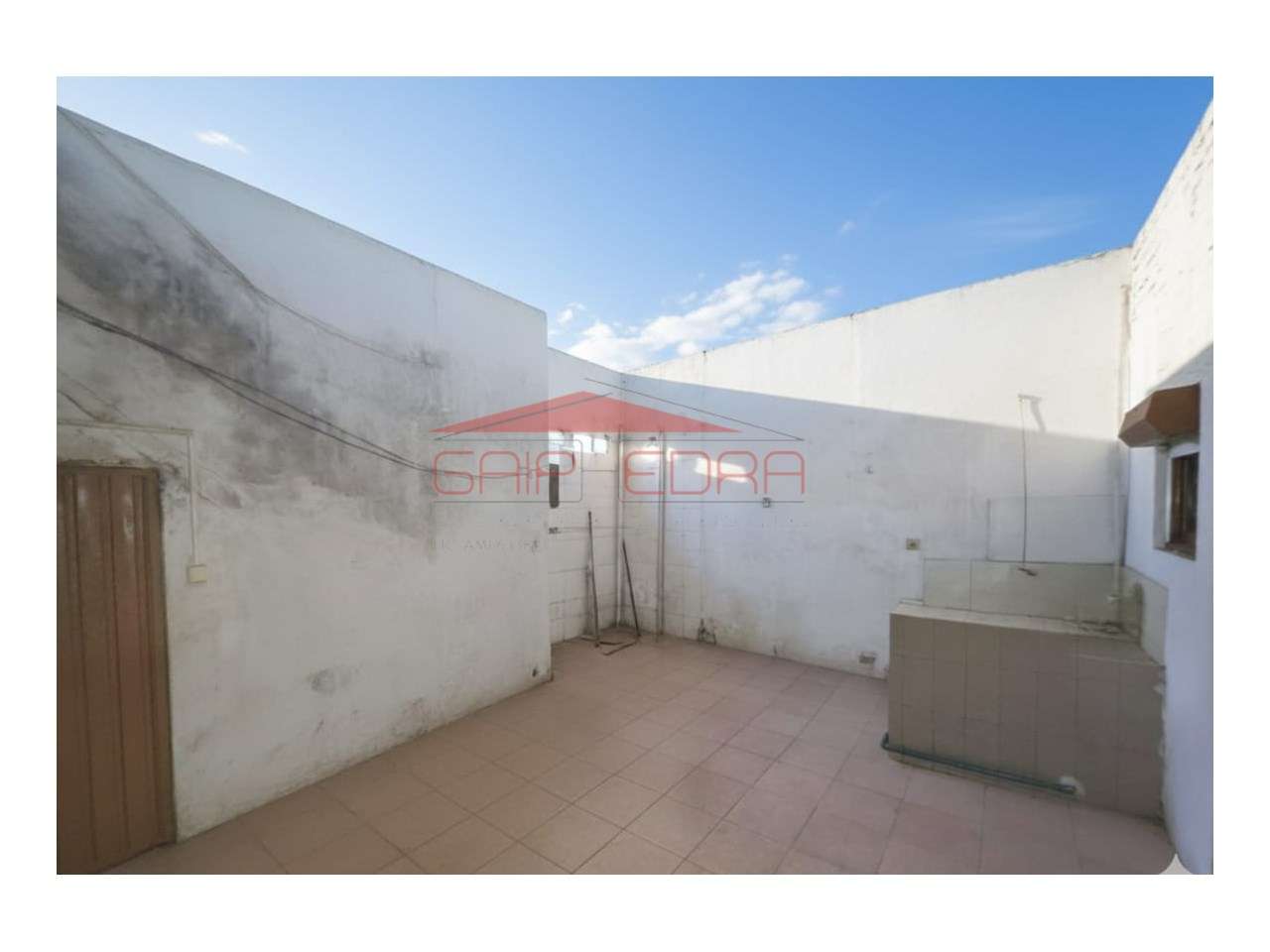 Moradia térrea ao preço dum T1 em Valadares-19