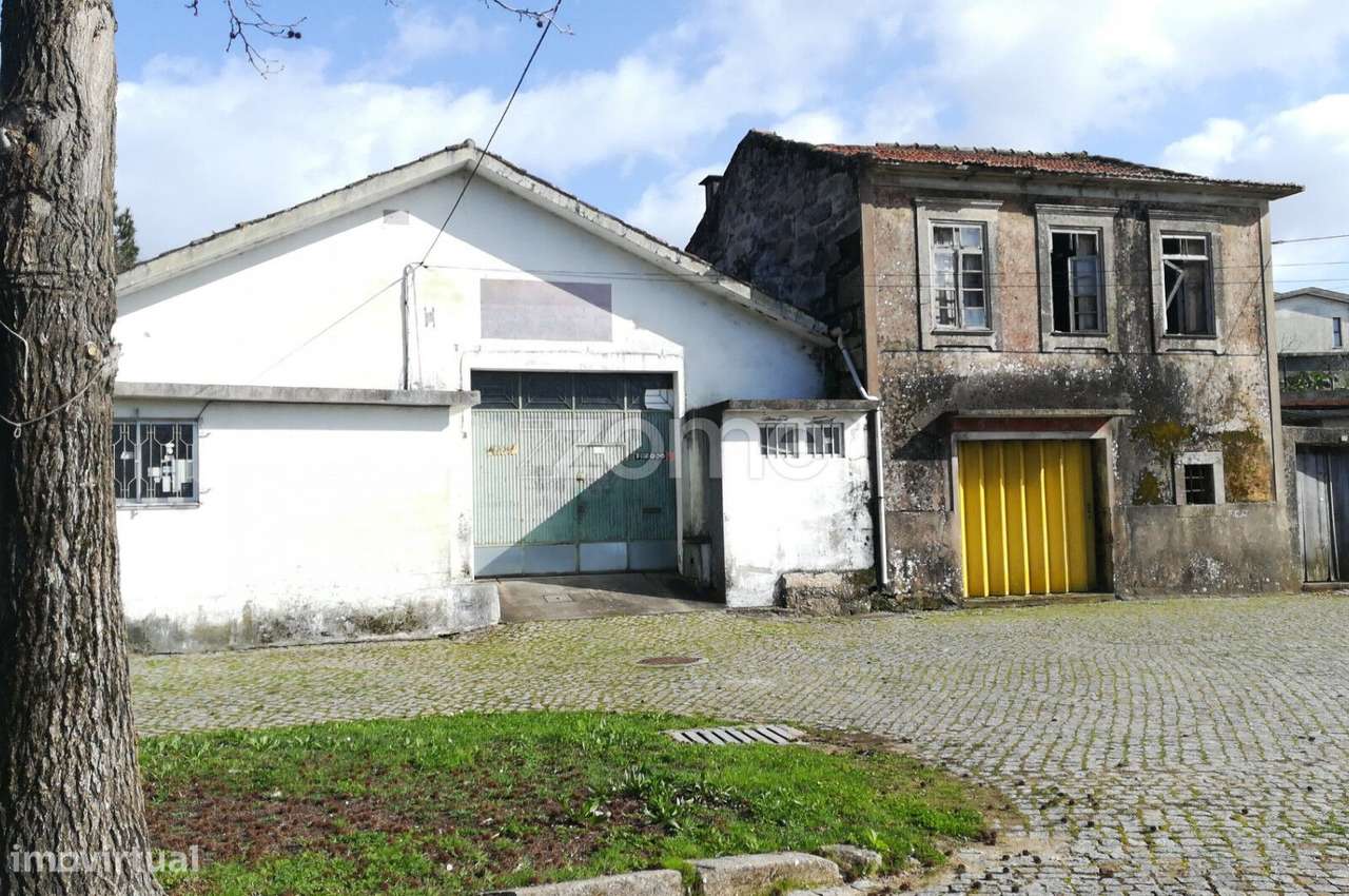 Moradia T3 para recuperar e Armazém em Nogueira da Maia - Grande imagem: 4/21