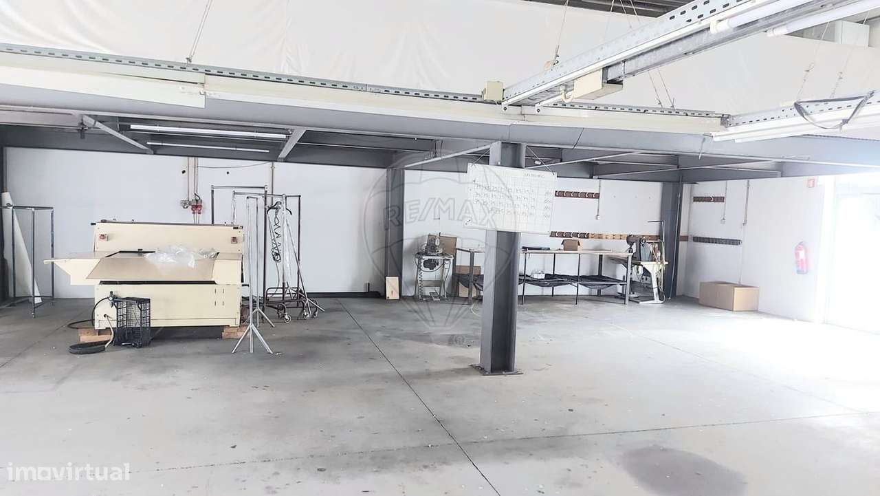 Armazém  para arrendamento - Grande imagem: 5/25