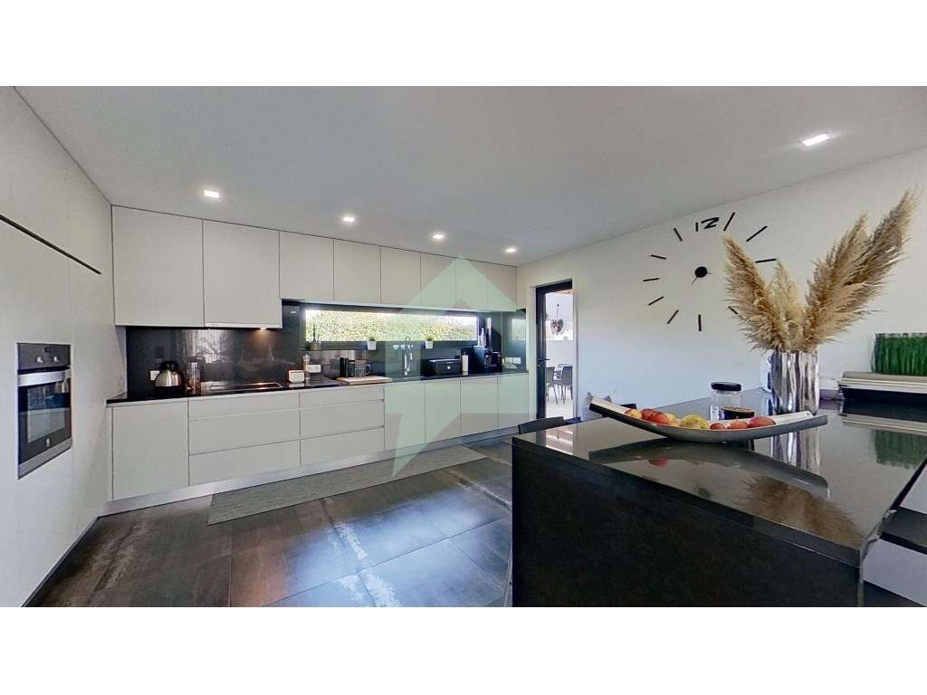 Moradia térrea V3, próxima da praia, em Gandra, Esposende--11