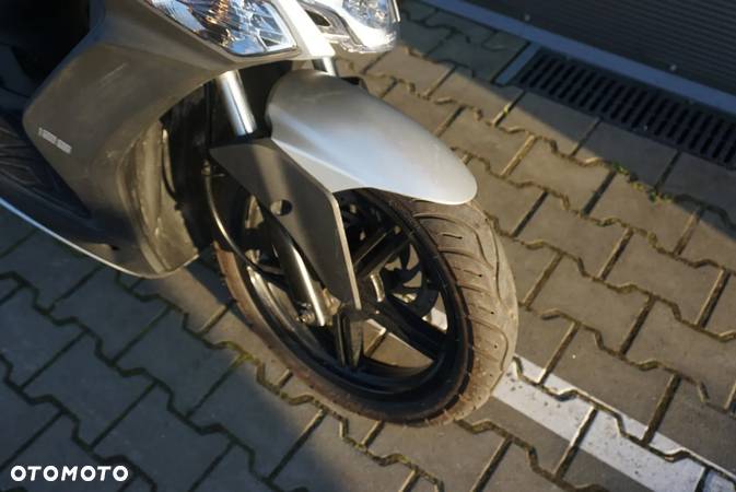 Kymco Agility - 9