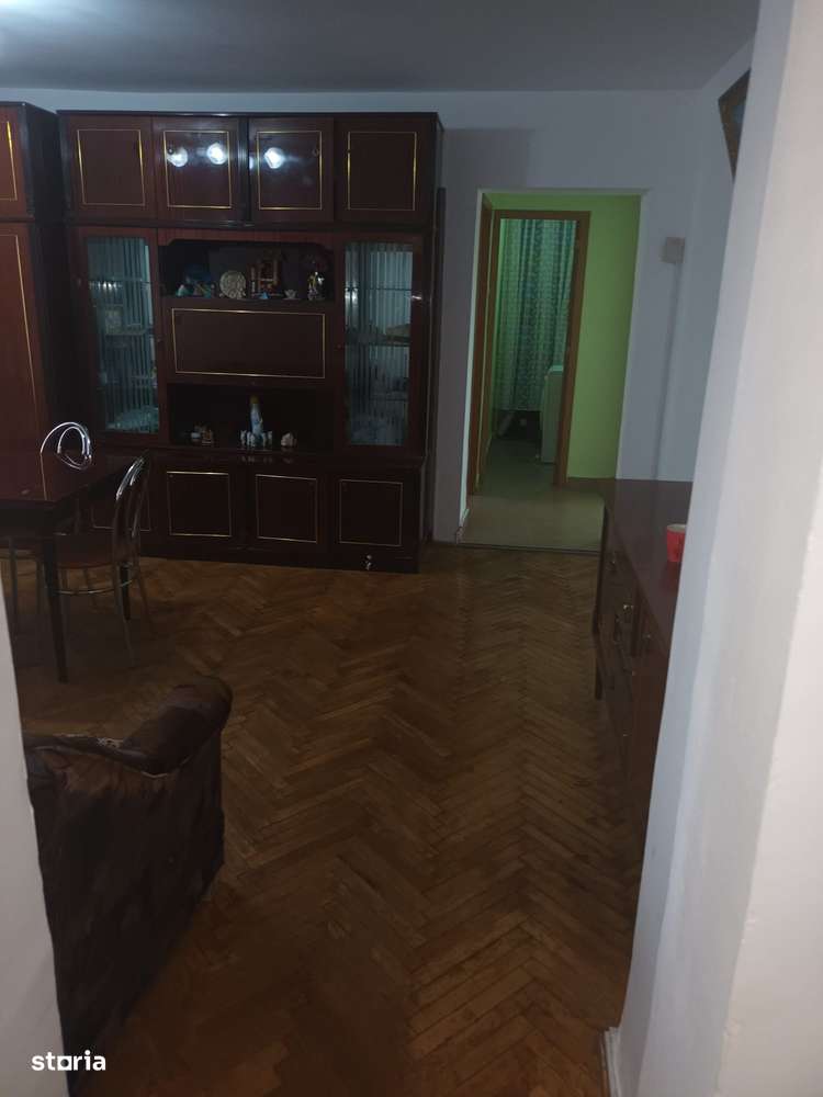 3 camere, mobilat și utilat, centrala proprie, bloc 1989, stradal-12