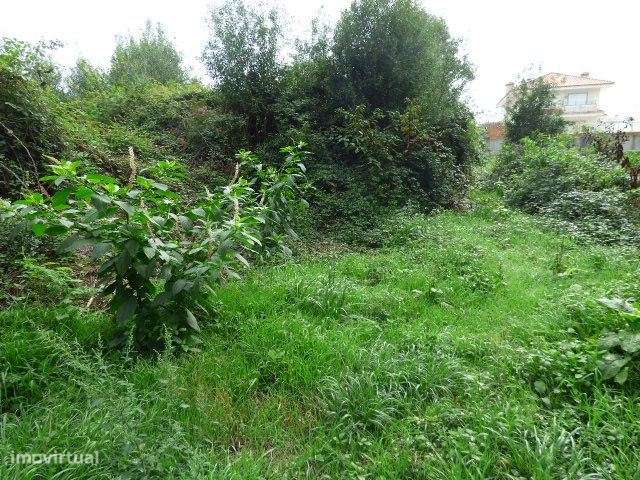 Terreno Urbano Perosinho com 400 m² para Construção de Moradia de 3... - Grande imagem: 5/6