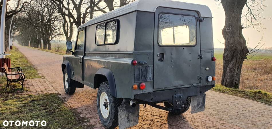 Land Rover Defender 110 2.5 TDI - 17