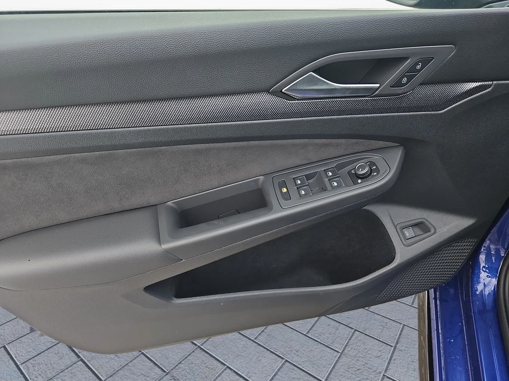 REZERWACJA FV23%, R-Line 1.5 eTSI mHEV 150KM, Salon Polska, ASO, 1 wł.