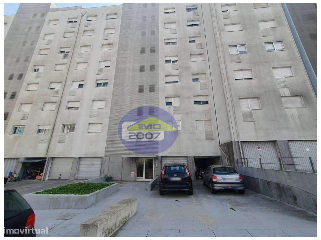 Apartamento T3 em Vila Nova de Gaia-0