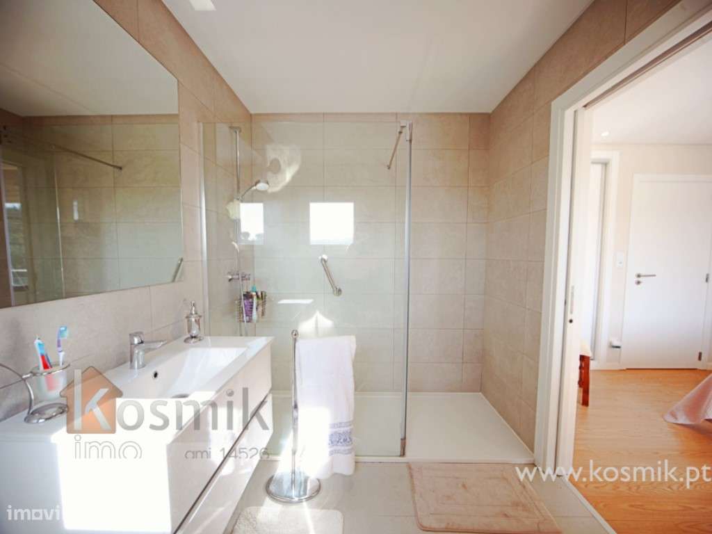 T2 ODIVELAS . PAIÃ :: SEMINOVO : Equipado : Garagem : Arrecadação-35