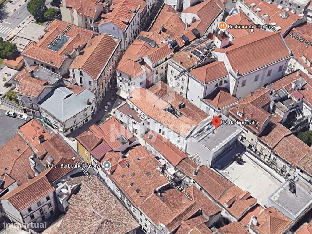 Casa onde viveu Eça de Queirós - Grande imagem: 2/3