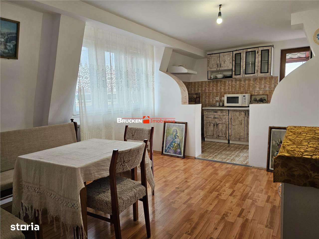 Casa spatioasa P+M cu spatiu comercial – Rogerius, zona Stadionului-0