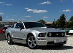 Ford Mustang - 1