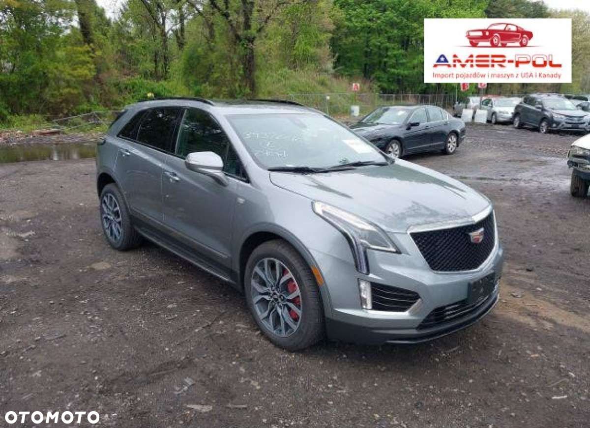 Cadillac XT5 - 1