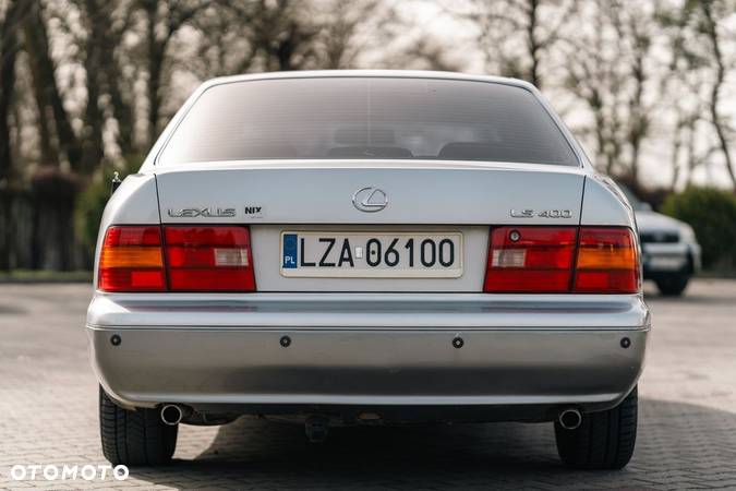 Lexus LS 400 - 11