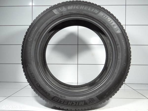 Opony całoroczne 235/55R19 105W Michelin - 3