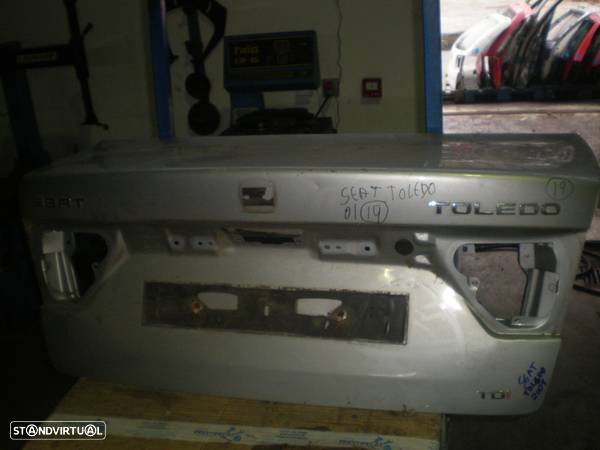 Porta Da Mala REF19 SEAT TOLEDO 2001 CINZA - 1