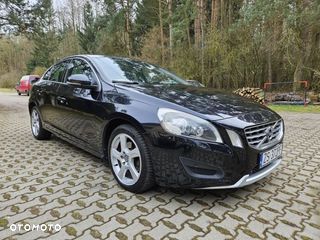Volvo S60 D4 Geartronic Momentum
