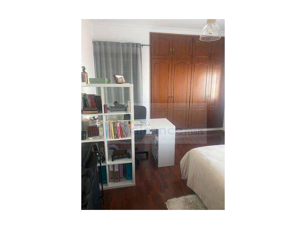 Moradia Exclusiva de Alto Padrão com Espaços Exterior Privativo-29