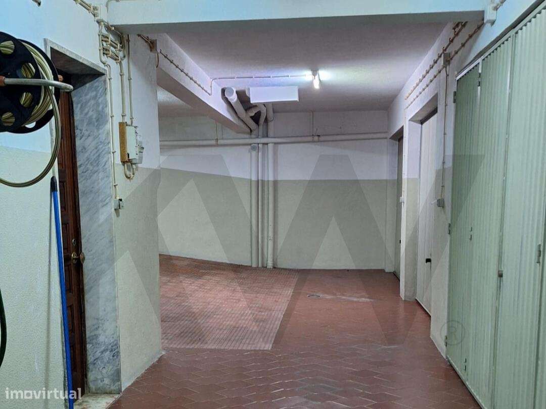 Garagem Box 60,36m2 – Laranjeiro / Feijó - Grande imagem: 5/5