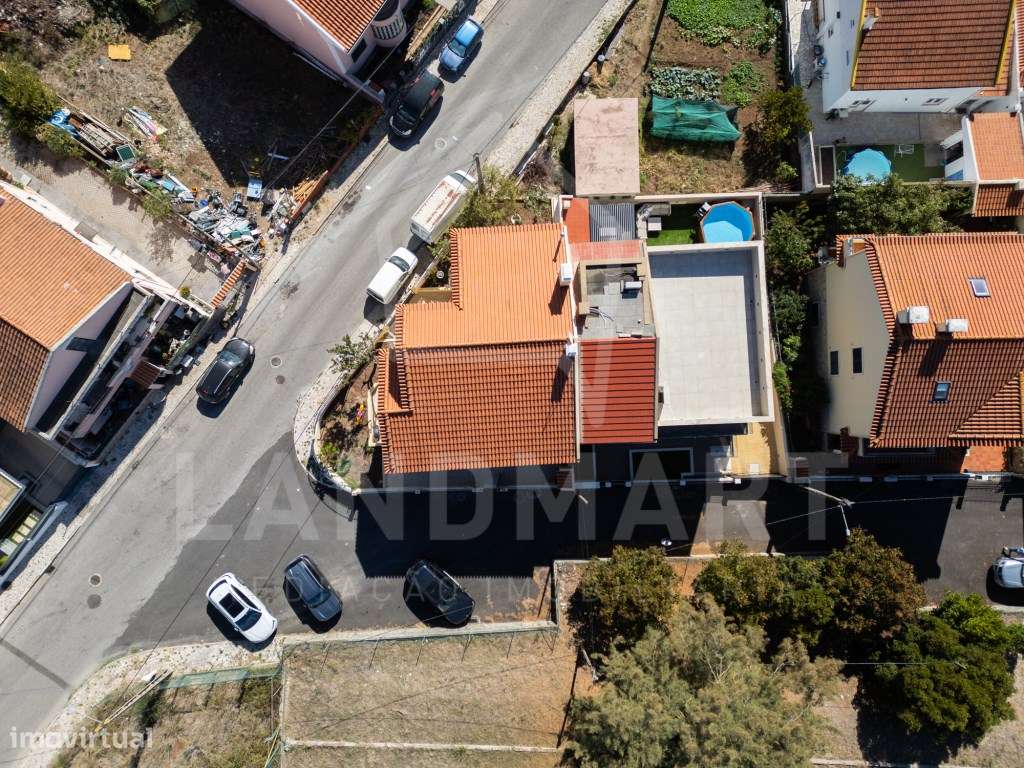 Moradia T4, Famões - Odivelas-2