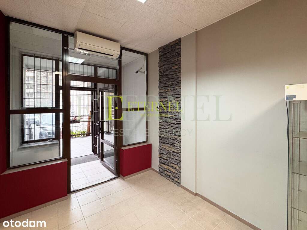 Lokal użytkowy w pasażu handlowym - Rusznikarska-5